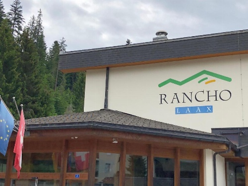 Laax Rancho Residence image 11